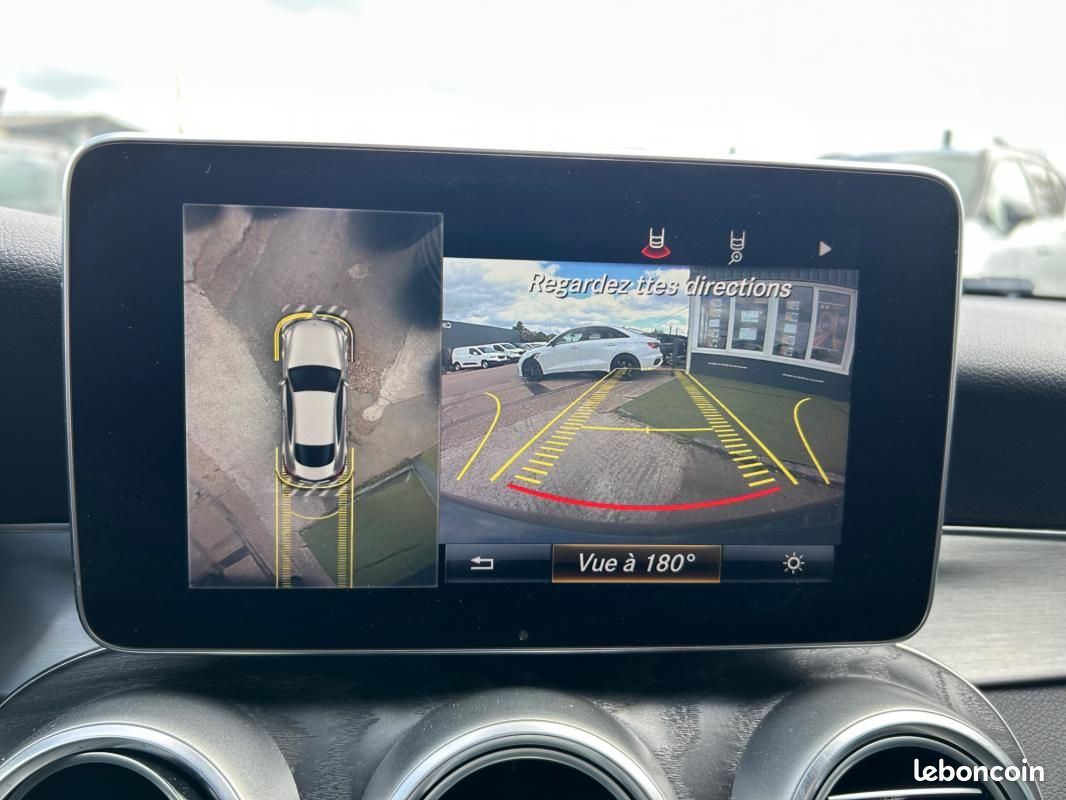 CAMÉRA DE RECUL DYNAMIQUE – MERCEDES-BENZ – ORIGINE (2012-2023)