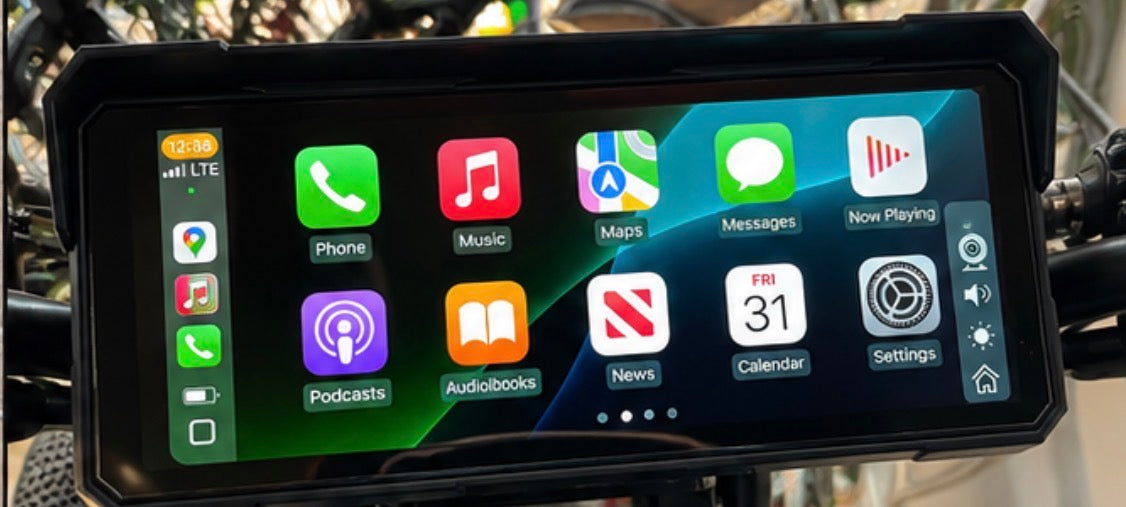 MOTOPLAY  8.1" - CARPLAY SANS FIL - GRAND ÉCRAN
