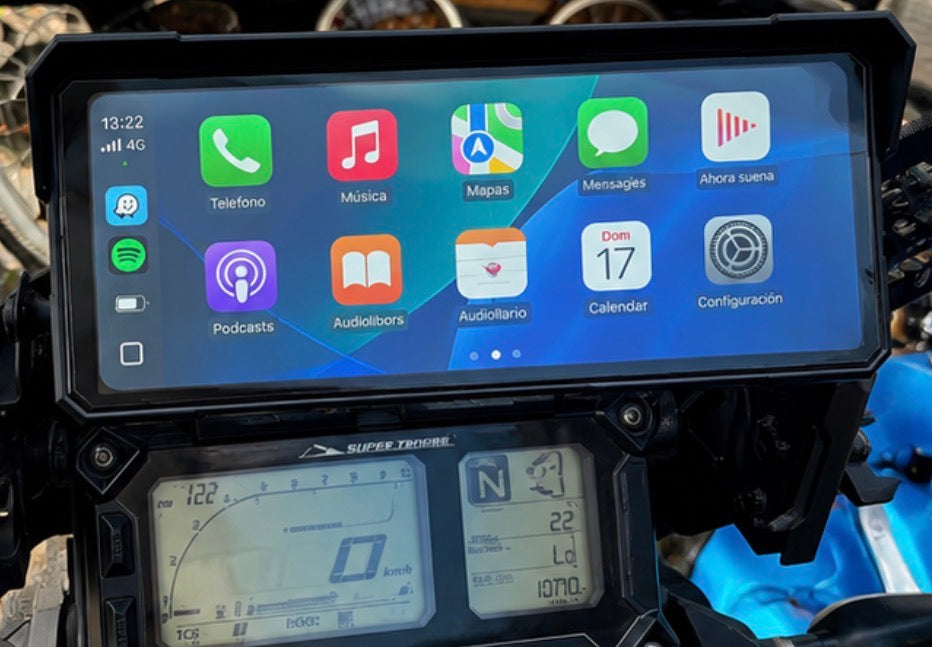MOTOPLAY  8.1" - CARPLAY SANS FIL - GRAND ÉCRAN