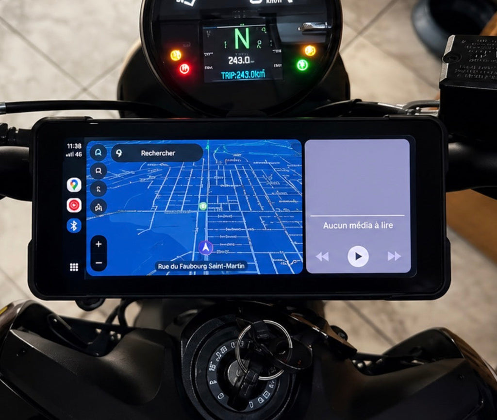 MOTOPLAY  7.2" - CARPLAY SANS FIL - GRAND ÉCRAN