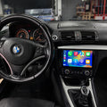 Autoradio CarPlay BMW Série 1 E87 : écran tactile installé à la place de l'autoradio d'origine